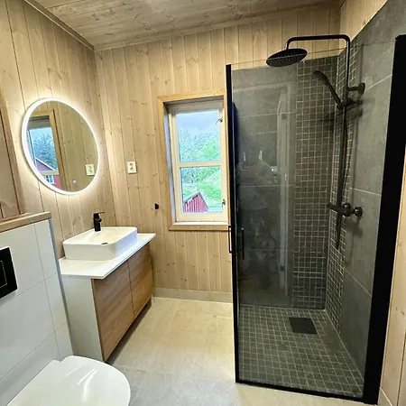 Apartment Brygga Pa Donna Berfjorden