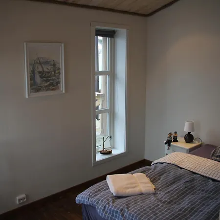 Apartment Brygga Pa Donna Berfjorden