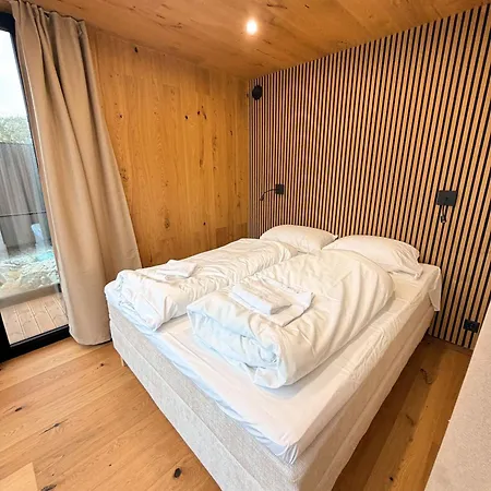 Apartment Brygga Pa Donna Berfjorden